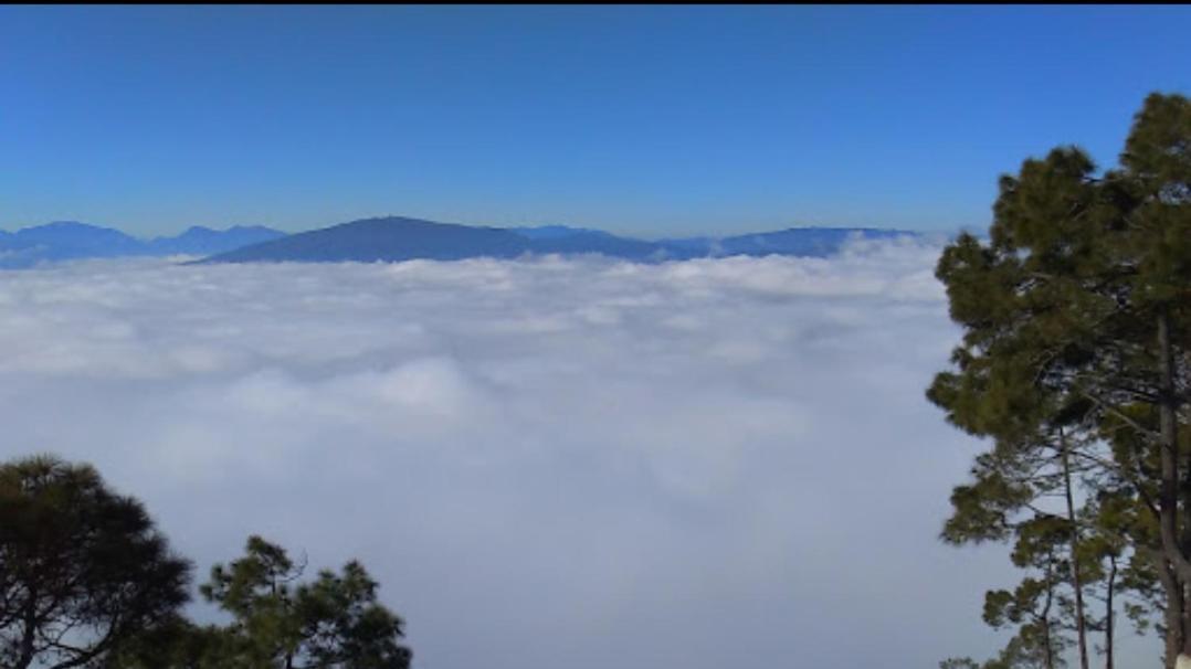 Готель Imperial Heights Алмора Екстер'єр фото